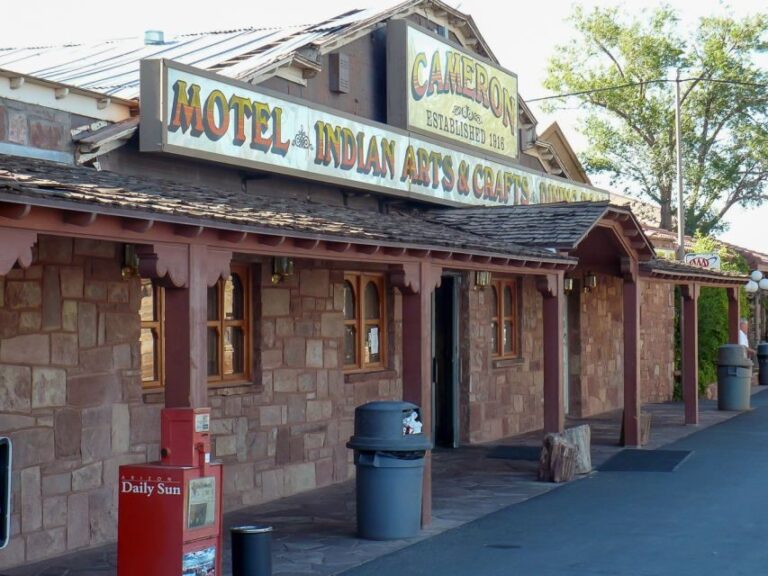 From Phoenix: Grand Canyon, Sedona, and Oak Creek Day Trip - Exploring the Grand Canyon