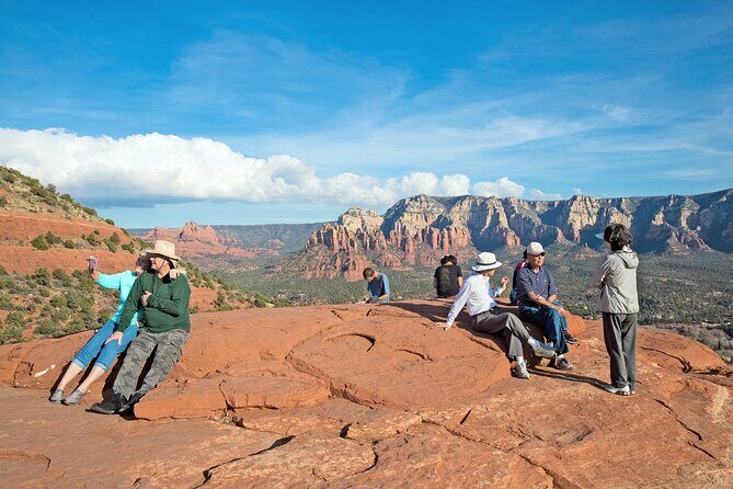 From Phoenix-Small-Group Full Day Tour in Sedona and Grand Canyon - The Vehicle and Comfort Level