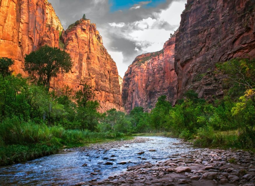 From Springdale: The Zion Narrows Hike with Lunch - Who Should Consider This Tour?