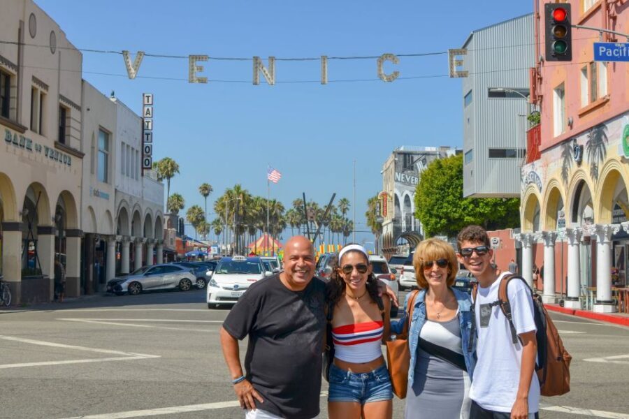 Full-Day City Tour of LA, Hollywood, Beverly Hills & Beaches - Who Should Consider This Tour?