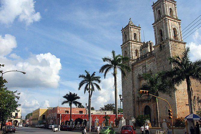 Full Day Tour To Chichen Itzá For The Best Price From Cancun - Transportation, Timing, and Group Size