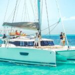 Full Experience Isla Mujeres: Food aboard + Premium drinks + Snorkel + Free time - The Experience on the Water