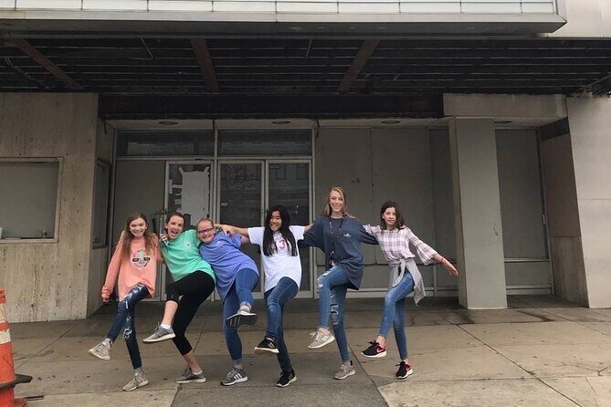 Fun City Scavenger Hunt in Oxnard by Wacky Walks - What to Expect During Your Scavenger Hunt