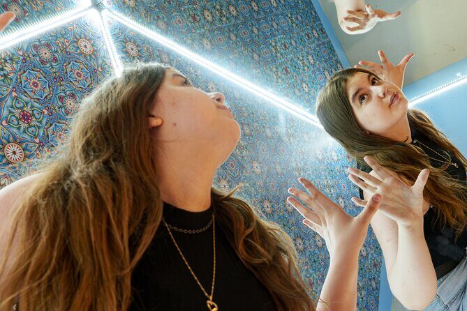 Fun Selfie Experience in Calgary - The Themed Rooms and Installations