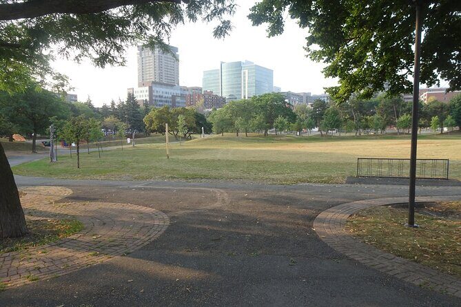 Gatineau Self Guided Walking Tour and Scavenger Hunt - Who Should Consider This Tour?