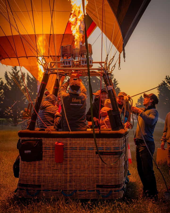 Geelong: Balloon Flight at Sunrise with Breakfast - The Itinerary in Detail