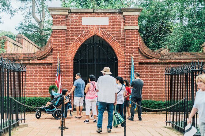 George Washington's Mount Vernon & Old Alexandria Half-Day Guided Tour from DC - Who Would Enjoy This Tour?