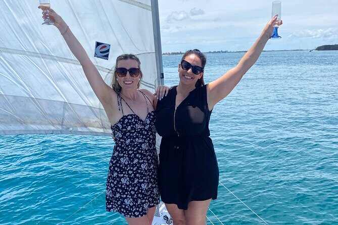 Gold Coast 2 hour Sunset Sailing Cruise with Drinks&Tasting Plate - FAQs