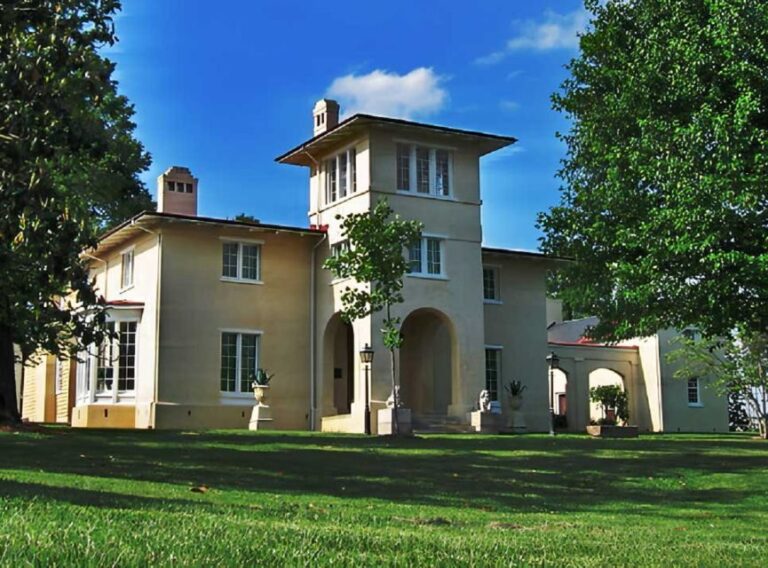 Greensboro: Downtown Historic Walking Tour - What’s Included and How It Works