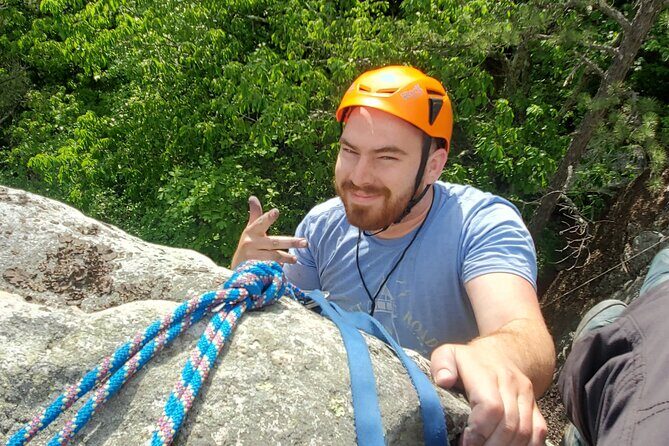 Group Rock Climbing in Interstate Park - The Climbing Experience: Details and Dynamics