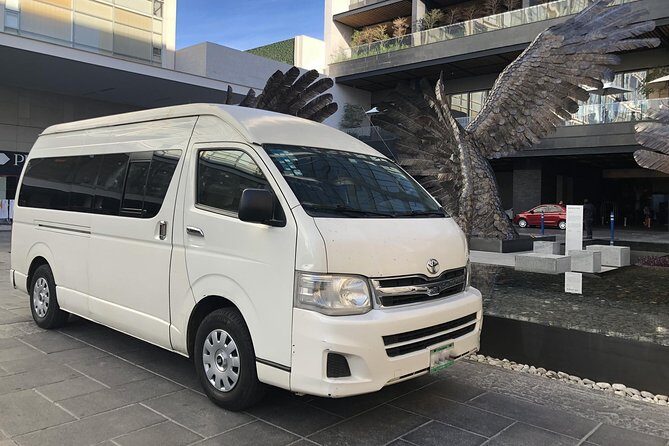 Group transportation from or to the Guadalajara airport - Who Should Consider This Service?