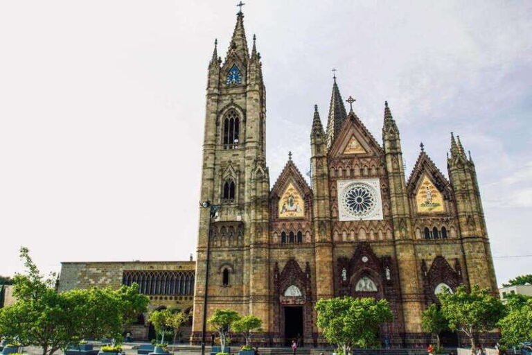 Guadalajara Family Adventure  Walking Tour - FAQs