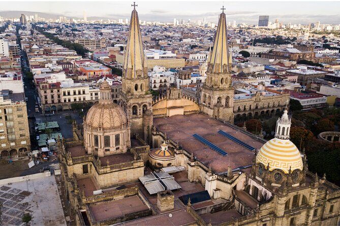 Guadalajara Private Walking Tour With A Guide (Private Tour) - The Overall Experience: Pros and Cons