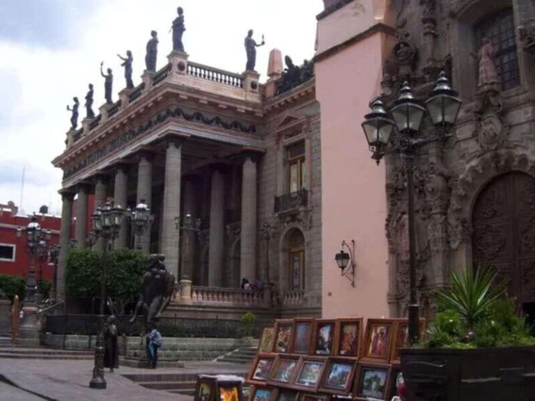 Guanajuato: Explore Silver Mines & Juarez Theater - FAQs