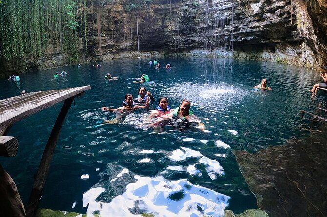 Guided Chichen Itza Group Tour 2 Cenotes and Food of Valladolid - Who Should Consider This Tour?