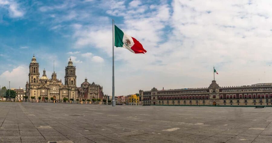 Guided Historic Downtown Private Walking Tour in Mexico City - What Travelers Can Expect and Why It Matters