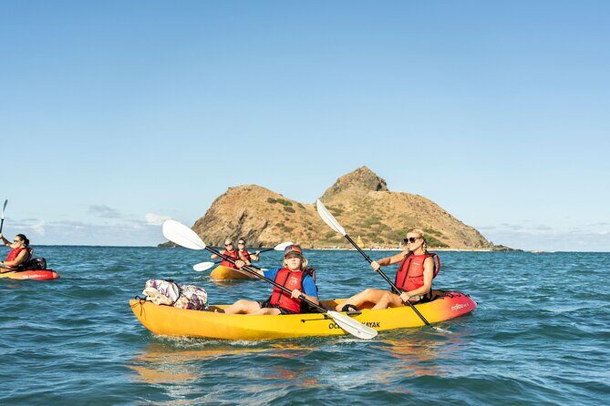 Guided Kayak Tour to Kailuas Twin Islands - The Guides and the Experience