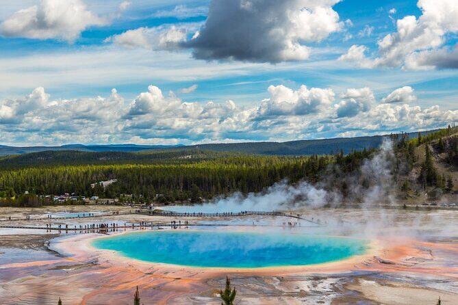 Guided Yellowstone Hot Spring & Geyser Basin Tour - Authentic Traveler Insights