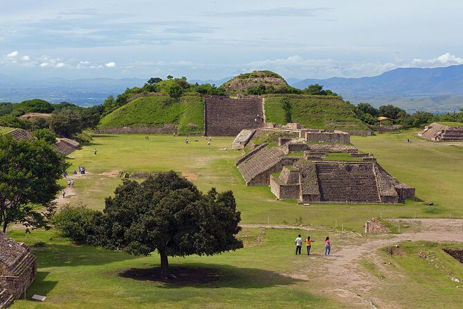 Half day tour to Monte Albán - FAQs