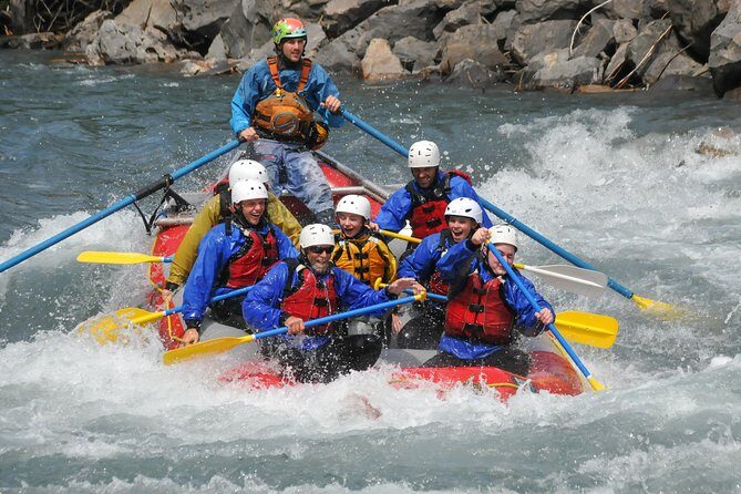 Half-Day Whitewater Rafting in Revelstoke - The Guides Make the Difference