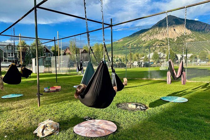 Hammock Yoga, Sound Healing and Reiki - What is the Experience Like?