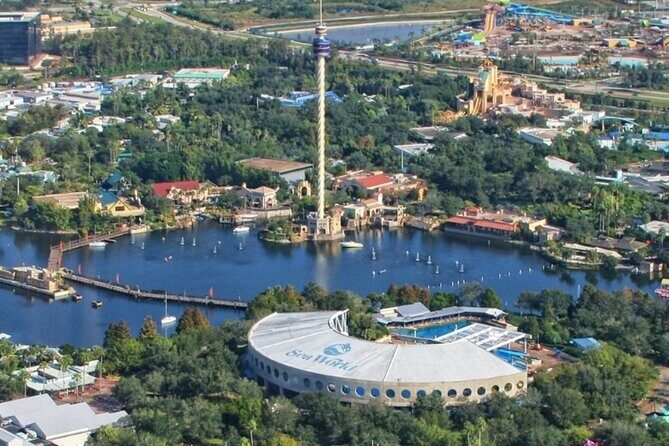 Helicopter Tour Above Orlando's Theme Parks - What Does the Flight Feel Like?