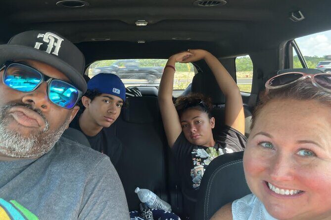 Hendersonville Hustle Scavenger Hunt - How the Experience Works