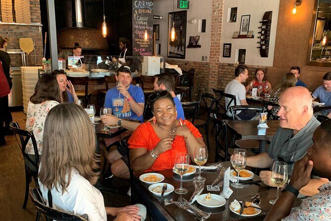 Hidden Gems Foodie Bicycling Tour of Downtown St Petersburg - How the Tour Functions