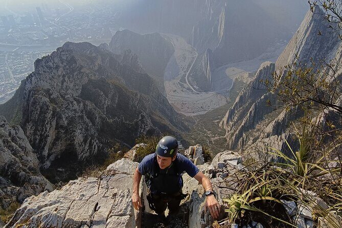 Hike and Rappel in Nest of the Aguiluchos in La Huasteca - Who Should Consider This Tour?