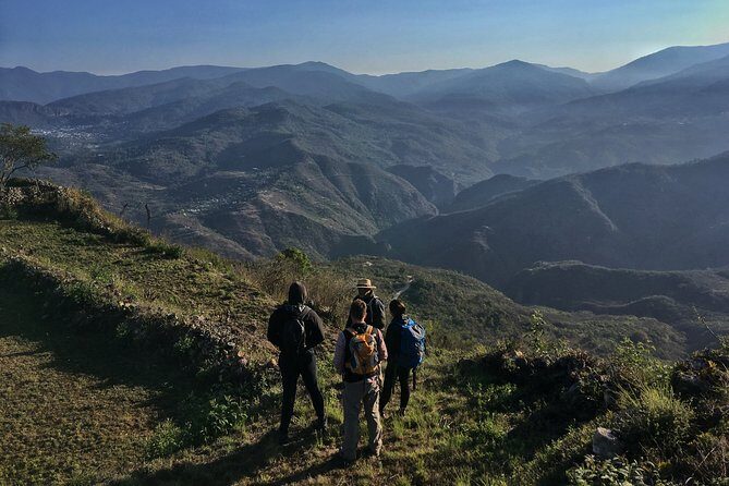 Hike el Camino Real, Latuvi  Lachatao - Highlights from Reviews