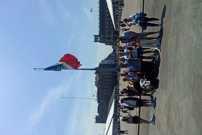 Historic center walking tour through time and space - Who Is This Tour Best For?