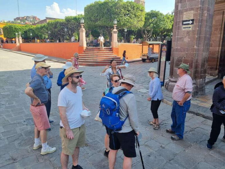 Historical & Cultural Walking Tour of San Miguel de Allende - Detailed Breakdown of the Itinerary