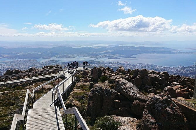 Hobart Hop-On Hop-Off Bus & kunanyi/Mt Wellington Tour - What’s Included and What’s Not