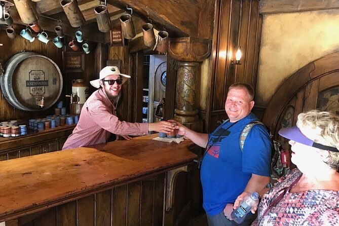 Hobbiton movie set tour and a lot more beautiful NZ sights - Who Is This Tour Best For?