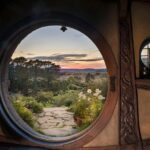 Hobbiton & Waitomo Caves Guided Tour from Auckland with Lunch - Transport and Group Dynamics