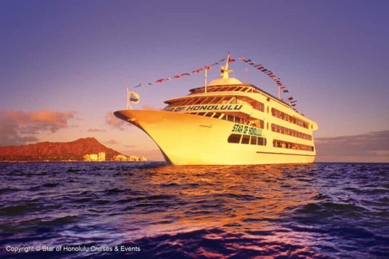 Honolulu: Nova Five Star Sunset Dinner Cruise with Live Jazz - The Dining Experience
