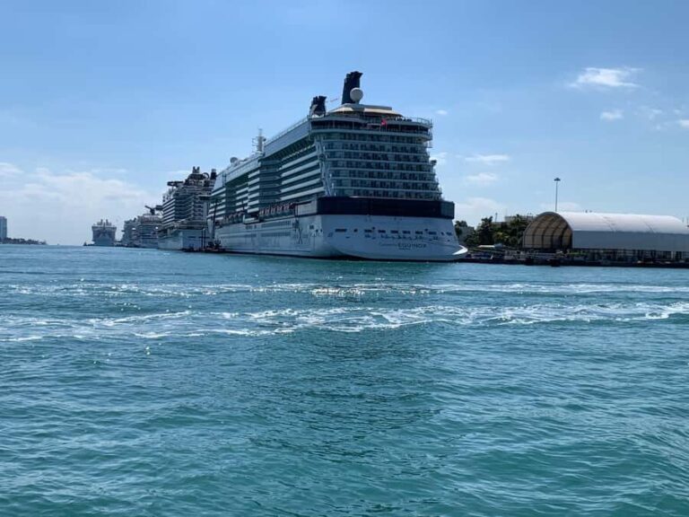 Hop-on Hop-off Water Taxi in Miami and Miami Beach - Key Points