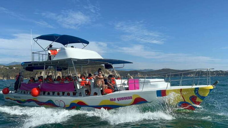 Huatulco: Bays Boat Tour with Snorkeling and Hotel Pickup - The Itinerary: What You Can Expect