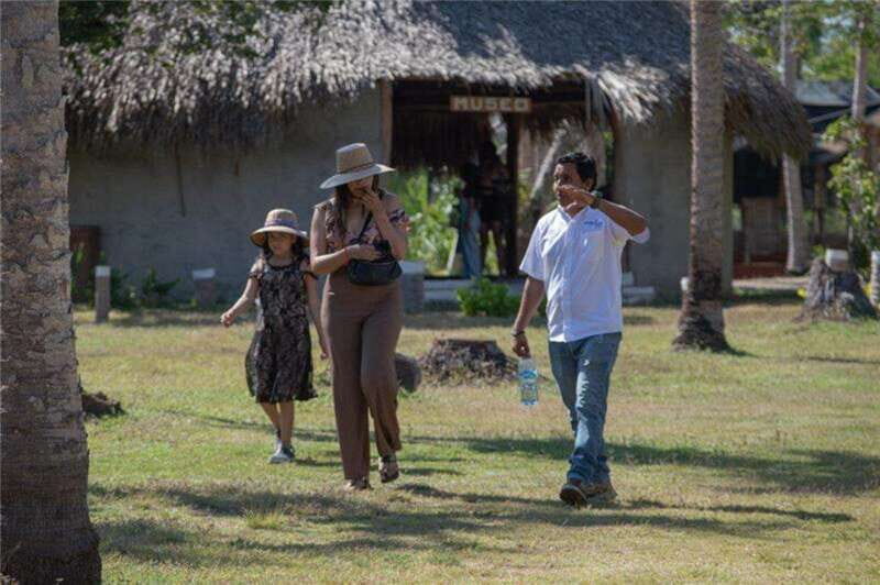 Huatulco: Puerto Angel, Zipolite, and Mazunte Day Trip - The Practical Side: What’s Included and What’s Not