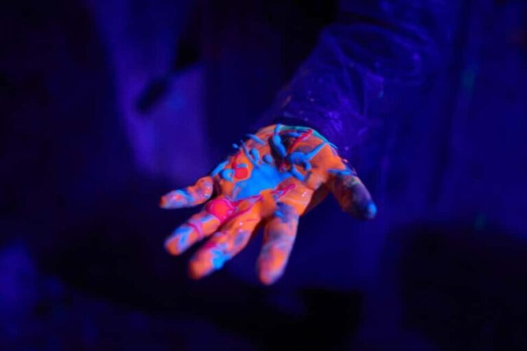 Irvine: Splatter Paint Room Experience - What makes this experience stand out?