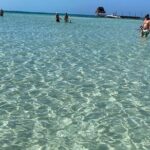 Isla Mujeres Basic Tour in Catamaran with Snorkel and Open Bar - The Experience and Group Dynamics