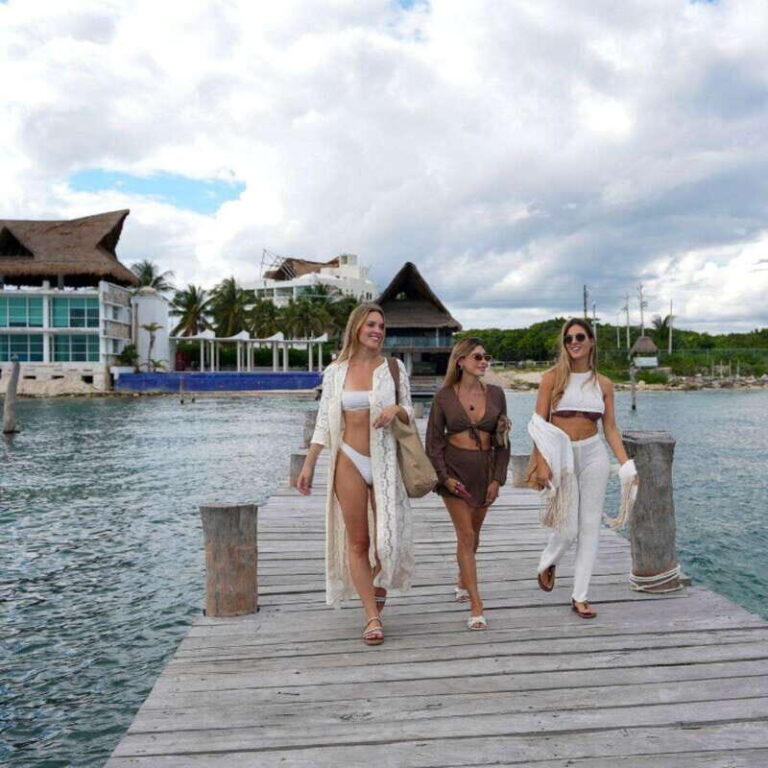 Isla Mujeres: Deluxe Catamaran Tour - The Itinerary Breakdown