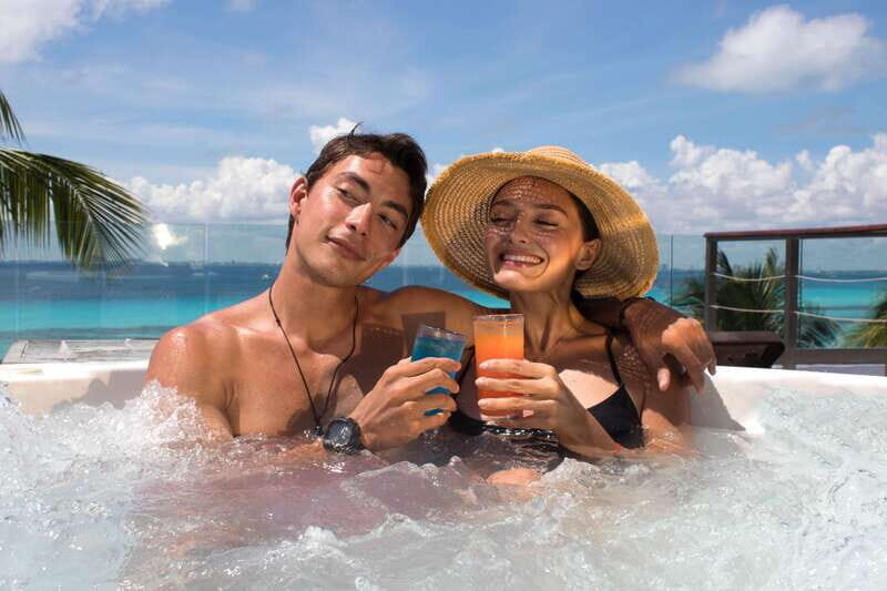 Isla Mujeres: Royal Garrafon VIP and Punta Sur admission - What’s Not Included