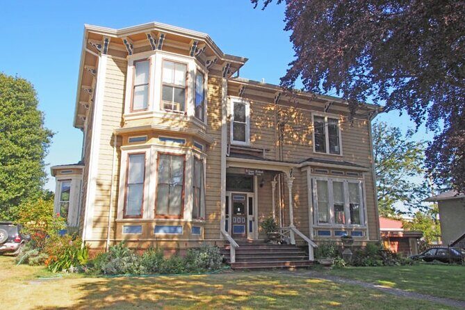 James Bay Heritage House Tour - Who Is This Tour Perfect For?