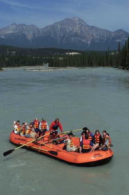 Jasper: Jasper National Park Easy 2-Hour Rafting Trip - Who Should Consider This Tour?