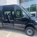 JFK/LGA/EWR to Manhattan Private Transfer - Up to 14 Pax - Who Should Consider This Transfer?