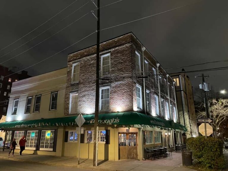 Jonathans Original Savannah Haunted Pub Crawl - Practical Details and Considerations