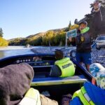 Kaikoura Helicopters Helijet - The Jet Boat Experience: Speed and Scenery