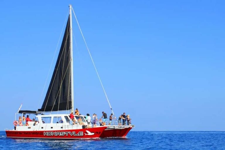 Kailua-Kona: Kealakekua Bay Snorkel and Sail with Lunch - Snorkeling and Marine Life