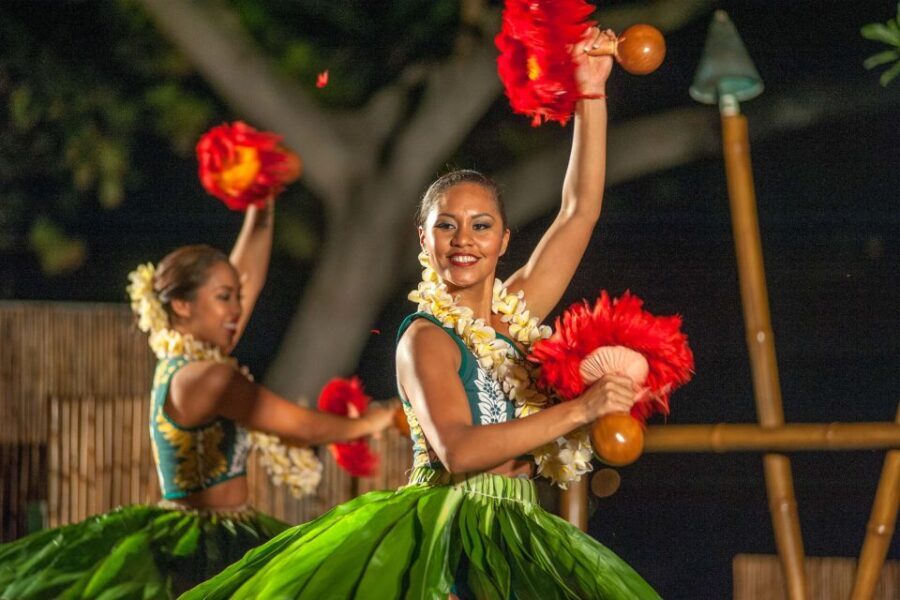 Kailua-Kona: Voyagers of the Pacific Luau with Buffet Dinner - Practical Tips for Your Visit